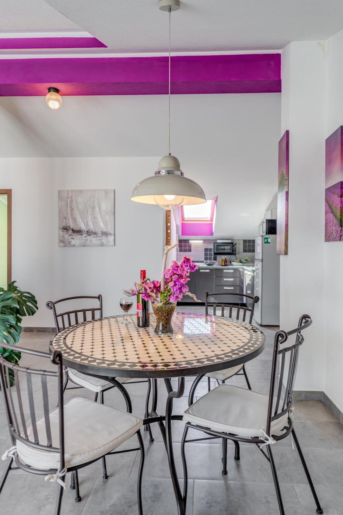 Deepwater House Apartment Slatine Bagian luar foto